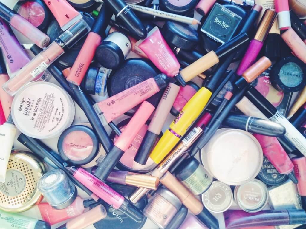 Build Your Capsule Makeup Collection